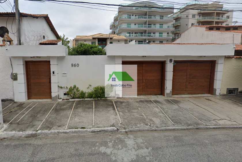 Casa com 4 dorms, Braga, Cabo Frio - R$ 1.4 mi, Cod: 156