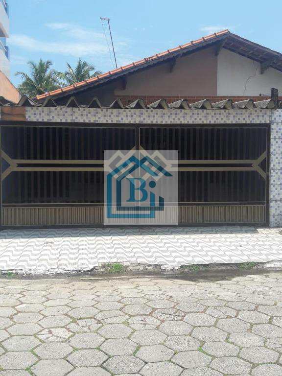 Casa à venda com 3 quartos, 96m² - Foto 1