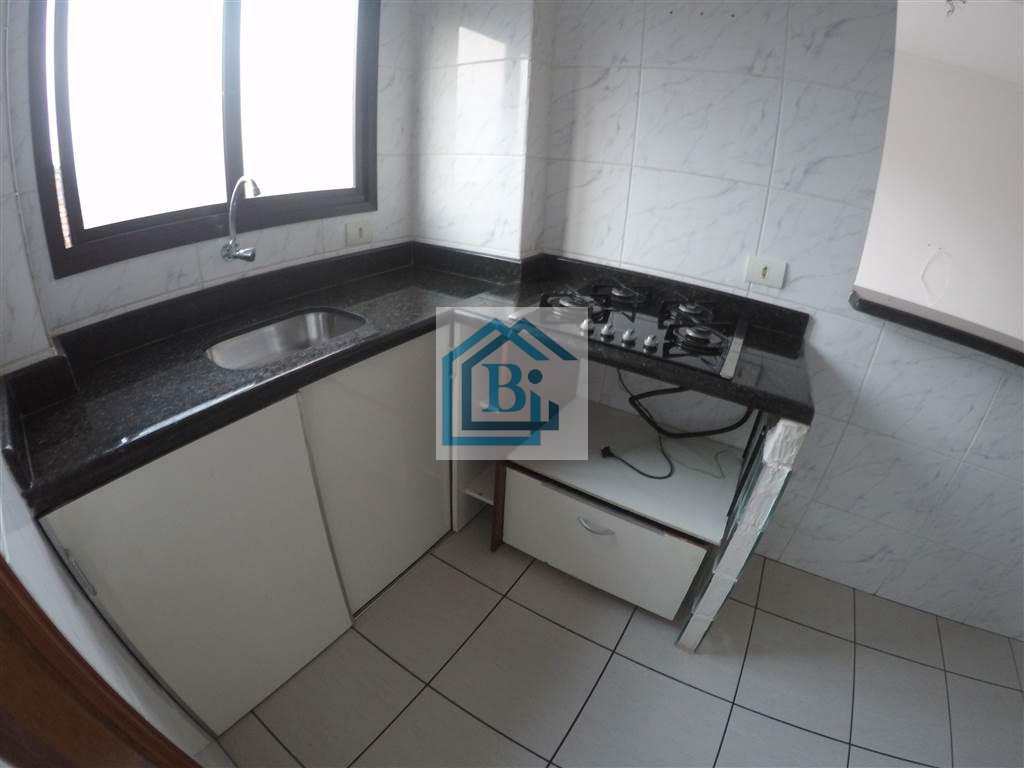 Apartamento à venda com 1 quarto, 45m² - Foto 11