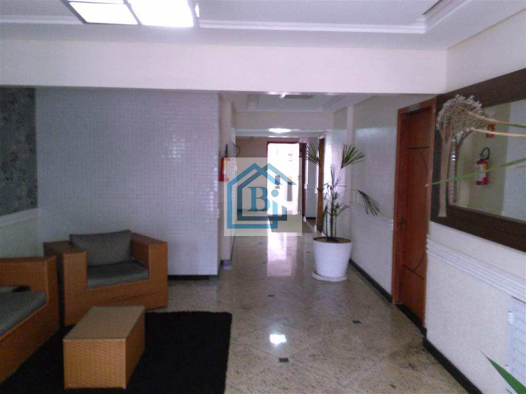 Apartamento à venda com 2 quartos, 65m² - Foto 9