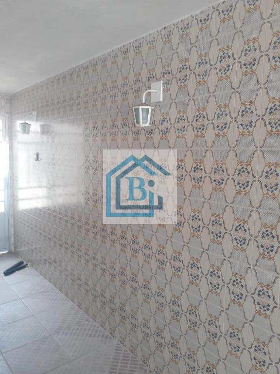 Casa à venda com 2 quartos, 80m² - Foto 11