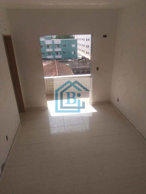 Apartamento à venda com 3 quartos, 6038m² - Foto 2