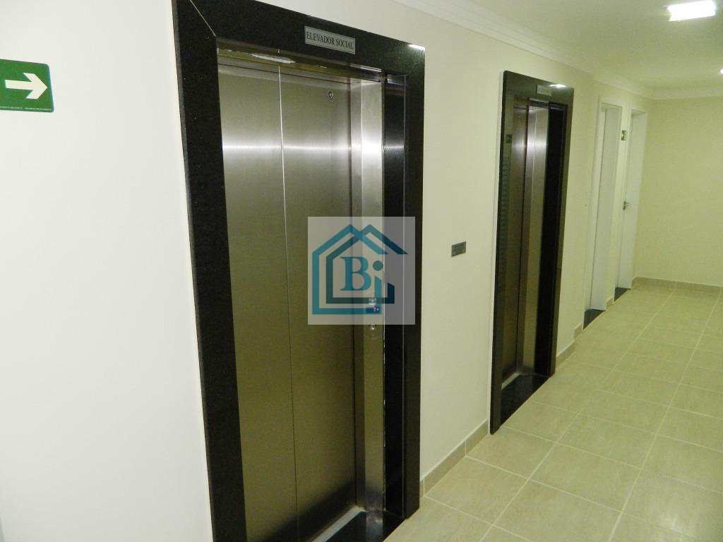 Apartamento à venda com 2 quartos, 79m² - Foto 35