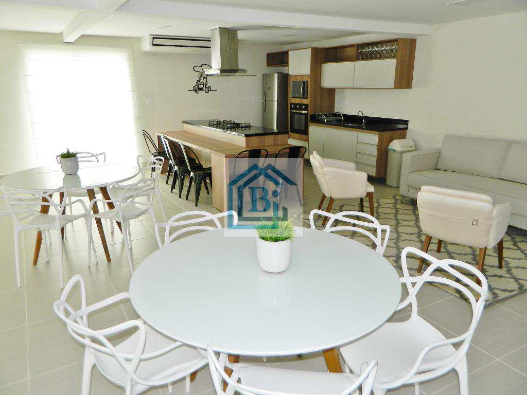 Apartamento à venda com 2 quartos, 79m² - Foto 11