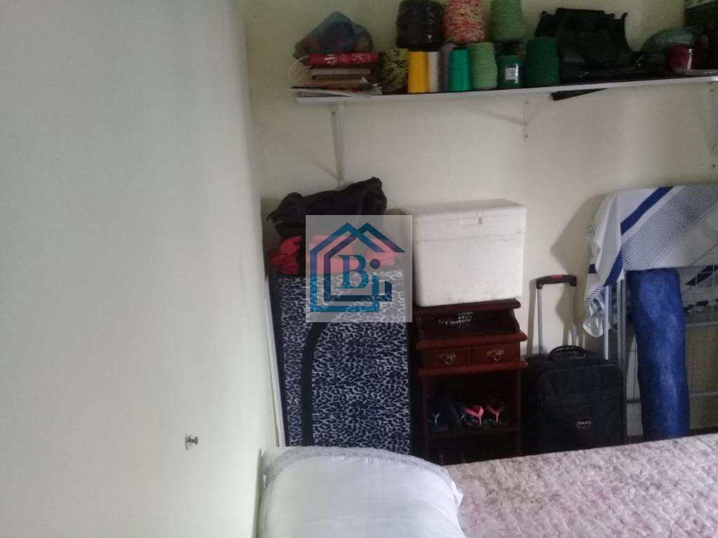 Apartamento à venda com 2 quartos, 74m² - Foto 3