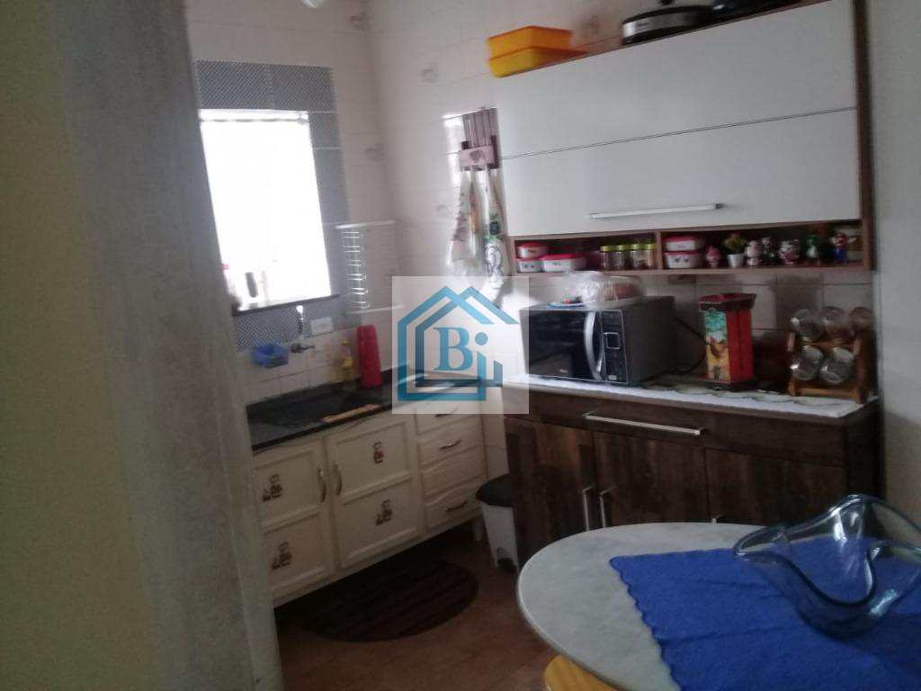 Apartamento à venda com 2 quartos, 74m² - Foto 7