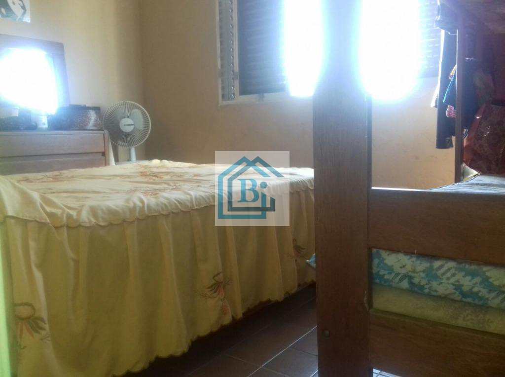 Apartamento à venda com 2 quartos, 70m² - Foto 11