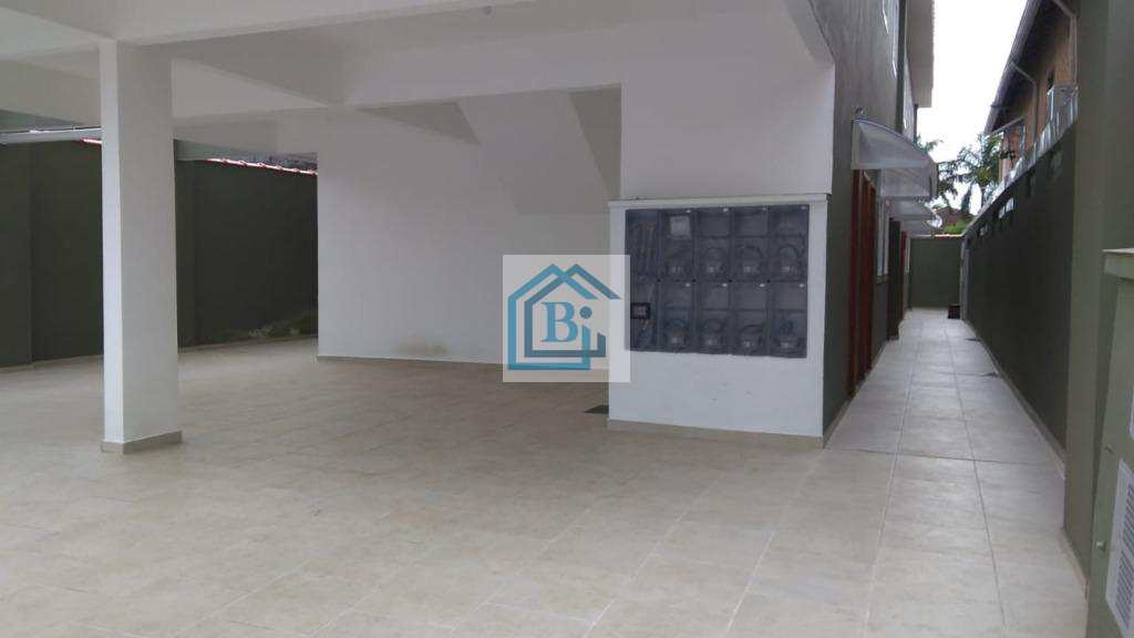 Casa à venda com 2 quartos, 55m² - Foto 2