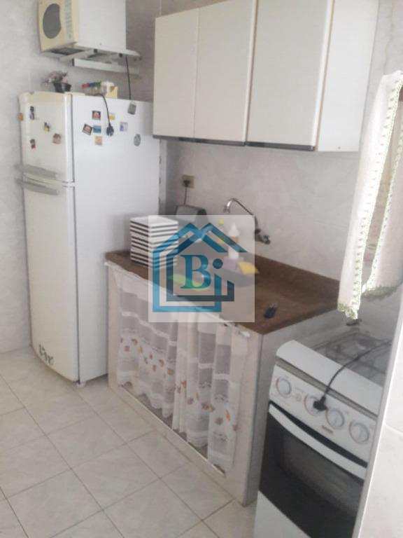 Apartamento à venda com 2 quartos, 80m² - Foto 3