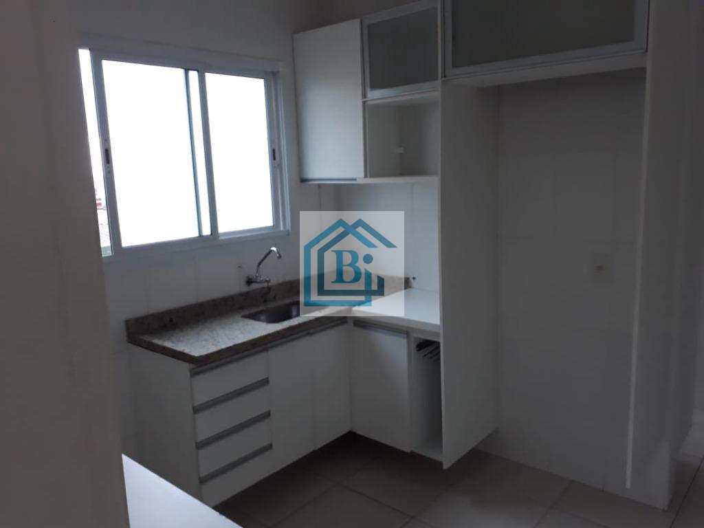 Apartamento à venda com 1 quarto, 50m² - Foto 2