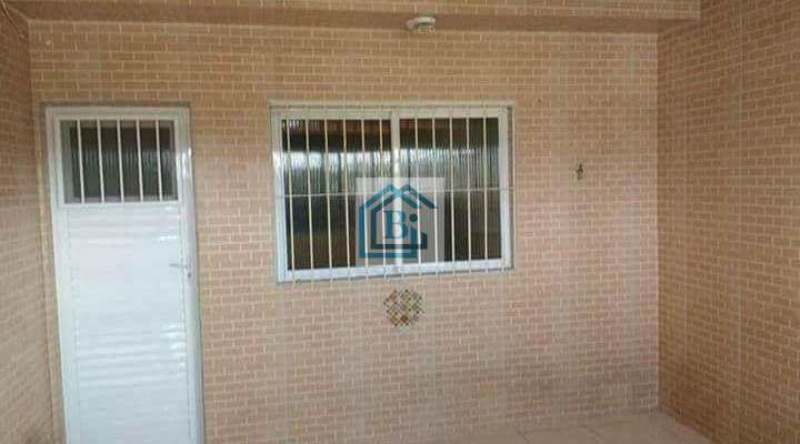 Sobrado à venda com 2 quartos, 63m² - Foto 1