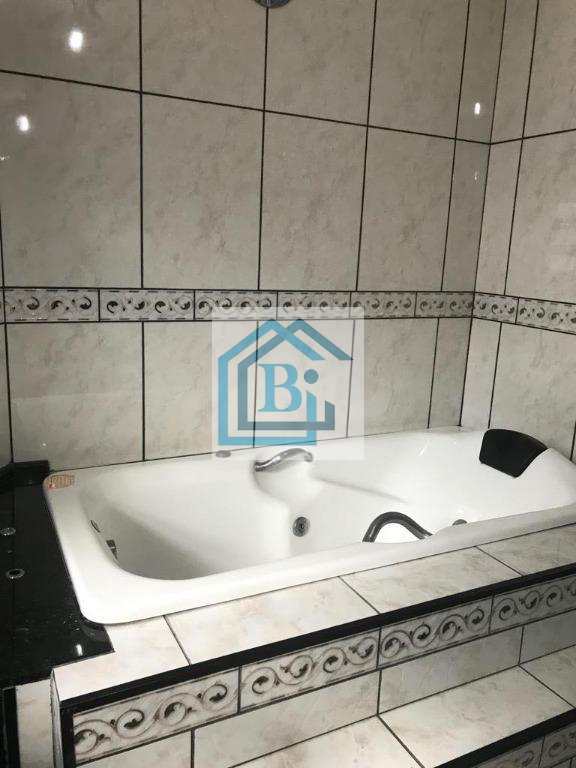 Sobrado à venda com 4 quartos, 312m² - Foto 16