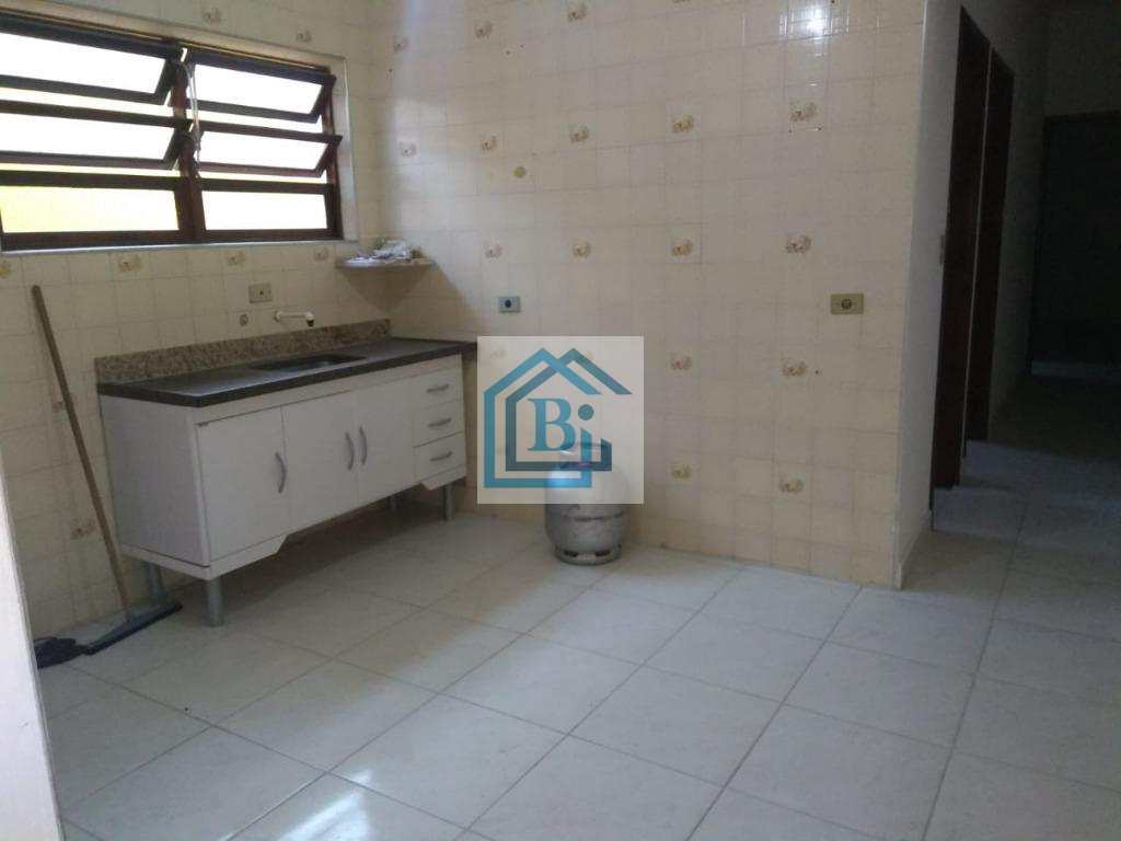 Casa à venda com 2 quartos, 80m² - Foto 5