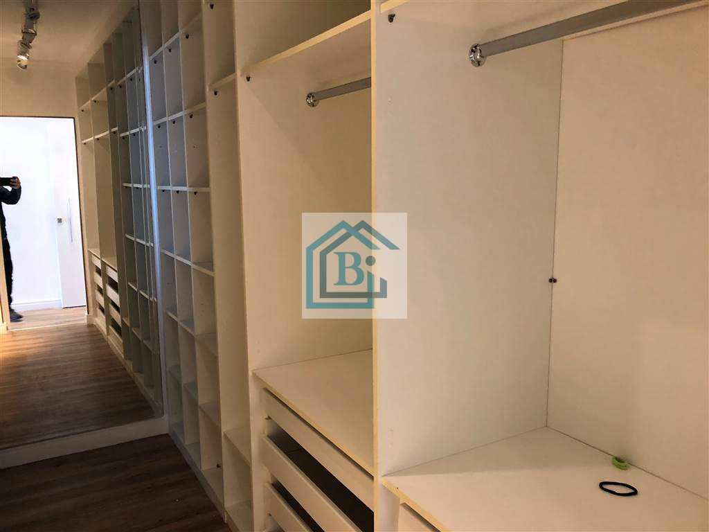 Apartamento à venda com 3 quartos, 200m² - Foto 42