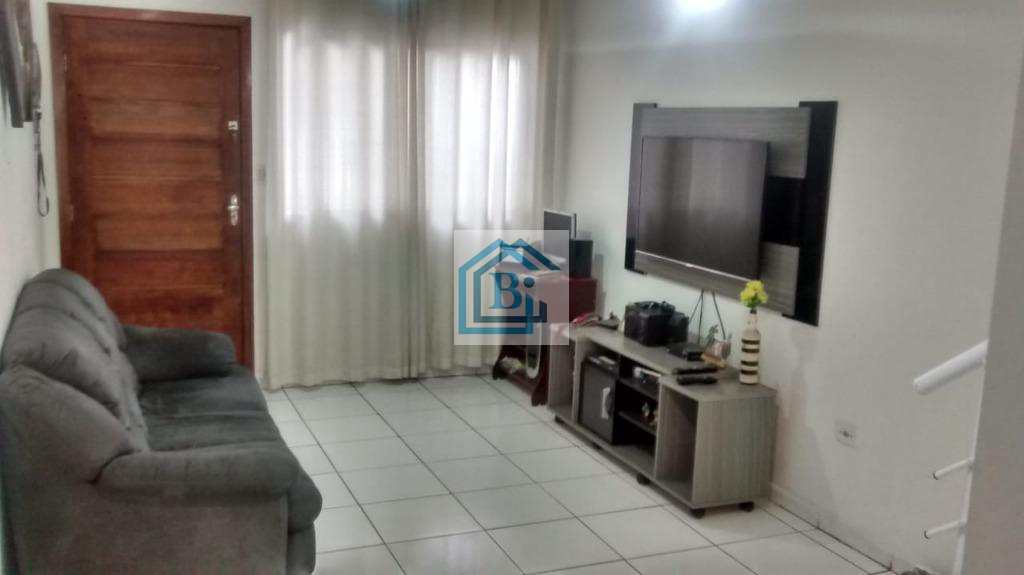 Sobrado à venda com 2 quartos, 70m² - Foto 2