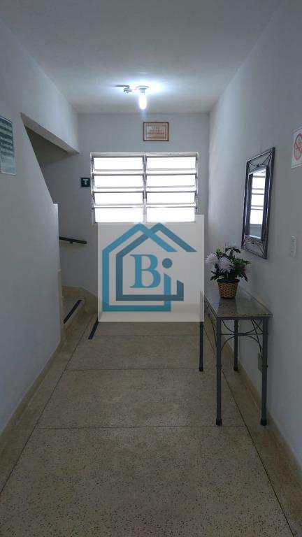 Apartamento à venda com 2 quartos, 57m² - Foto 2