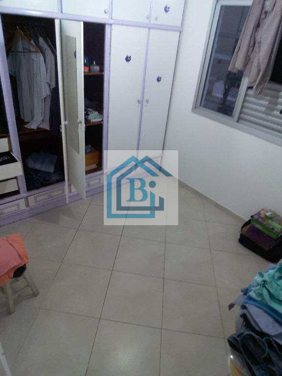 Apartamento à venda com 2 quartos, 60m² - Foto 15