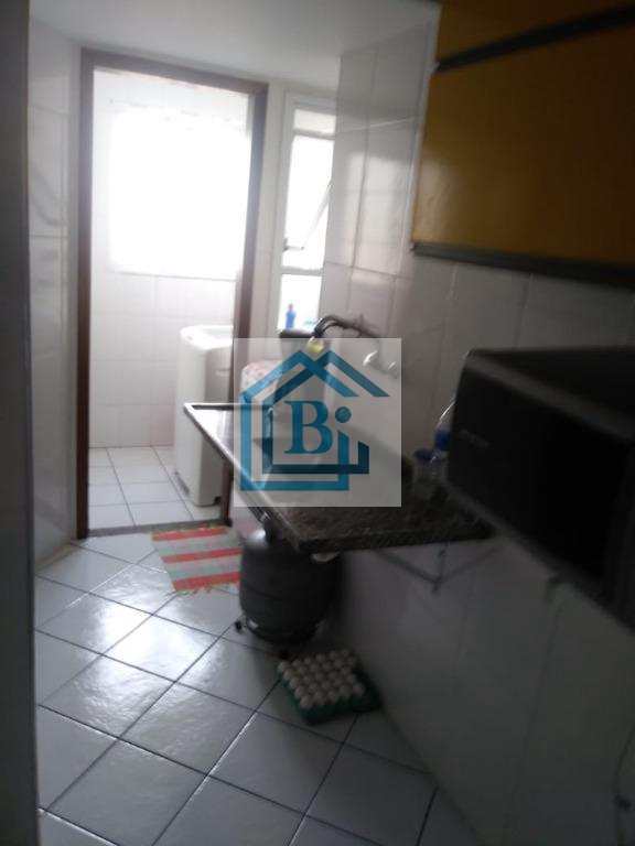 Apartamento à venda com 2 quartos, 92m² - Foto 11