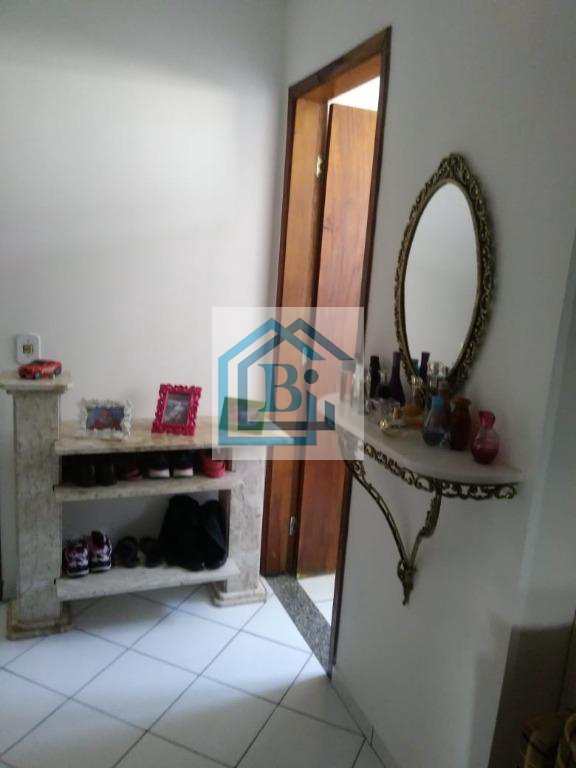 Apartamento à venda com 2 quartos, 92m² - Foto 9