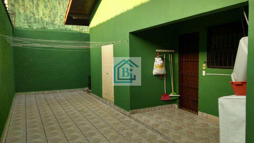 Casa à venda com 3 quartos, 120m² - Foto 4