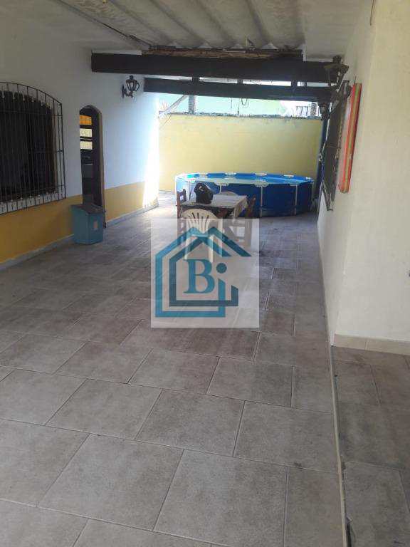 Casa à venda e aluguel com 3 quartos, 250m² - Foto 9