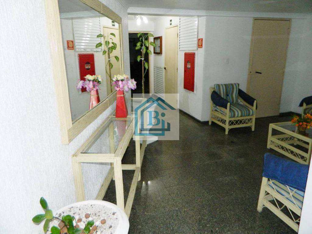 Apartamento à venda com 3 quartos, 93m² - Foto 4