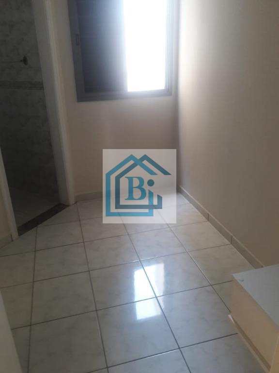 Apartamento à venda com 3 quartos, 100m² - Foto 14