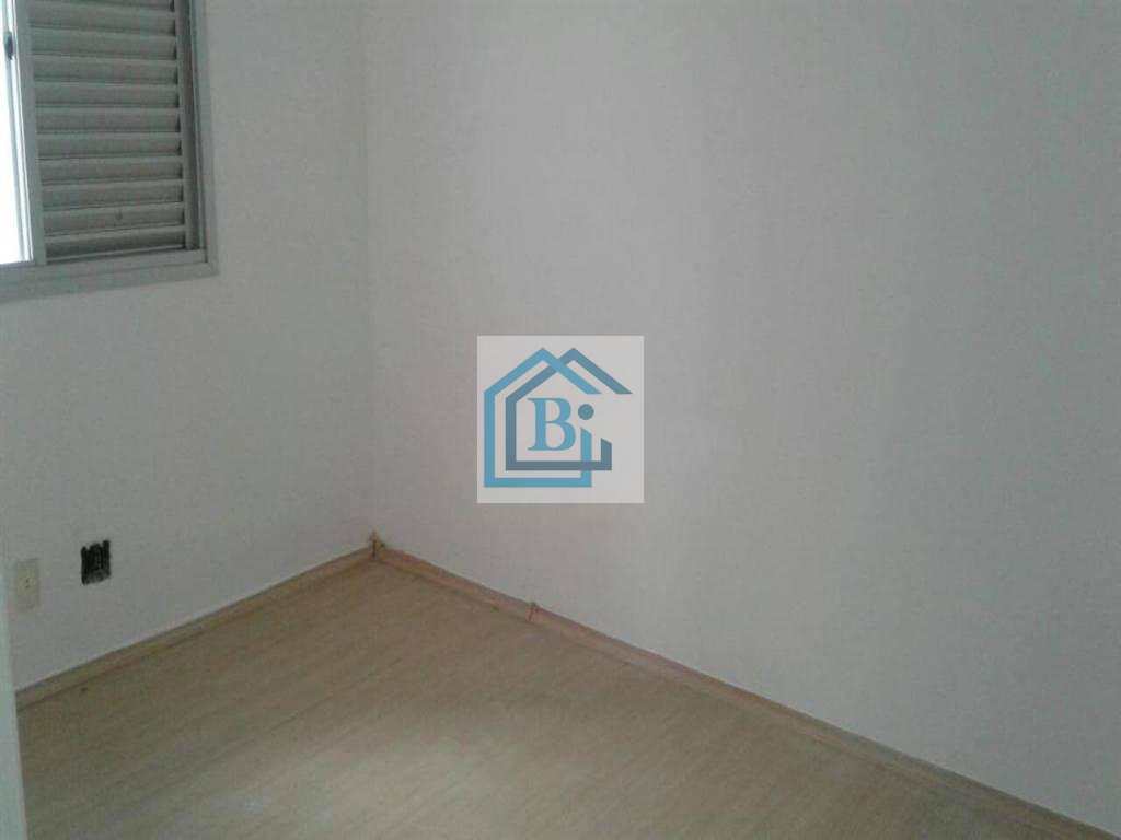 Apartamento à venda com 2 quartos, 60m² - Foto 12