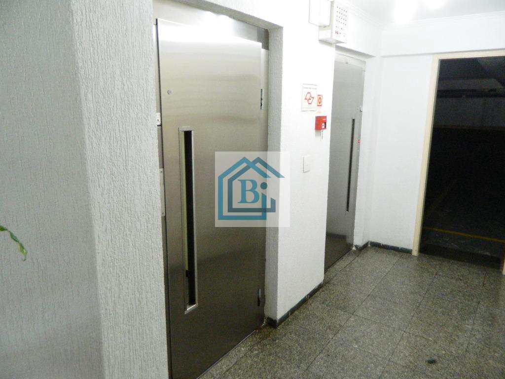 Apartamento à venda com 3 quartos, 100m² - Foto 12