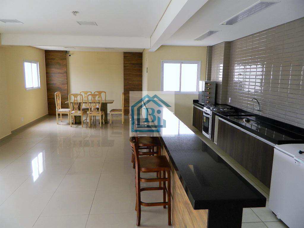 Apartamento à venda com 2 quartos, 76m² - Foto 10