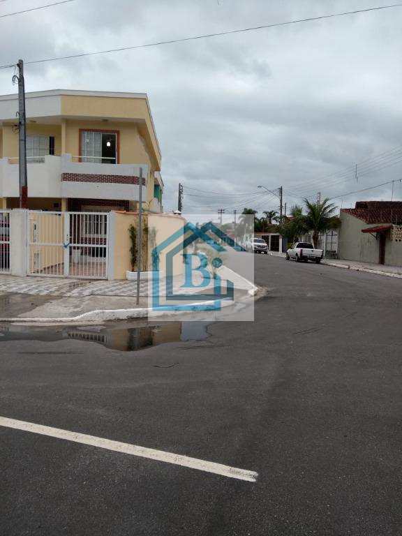 Sobrado à venda com 2 quartos, 70m² - Foto 1