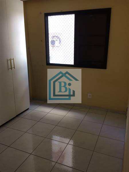 Apartamento à venda com 2 quartos, 74m² - Foto 13