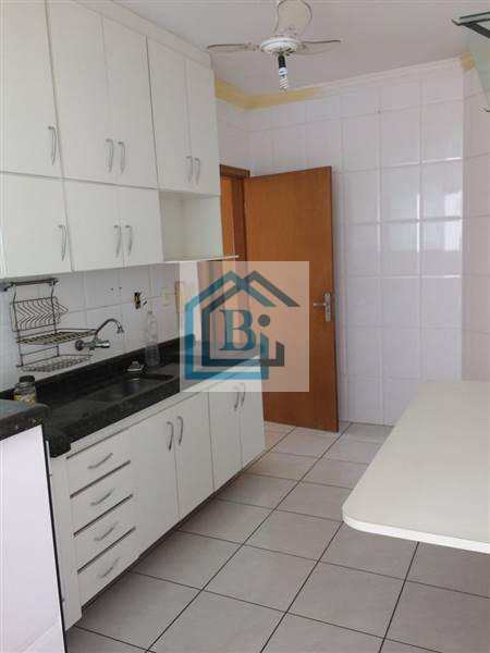 Apartamento à venda com 2 quartos, 74m² - Foto 7