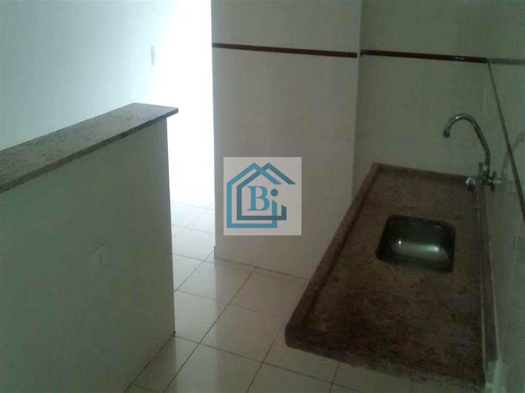 Apartamento à venda com 2 quartos, 60m² - Foto 33