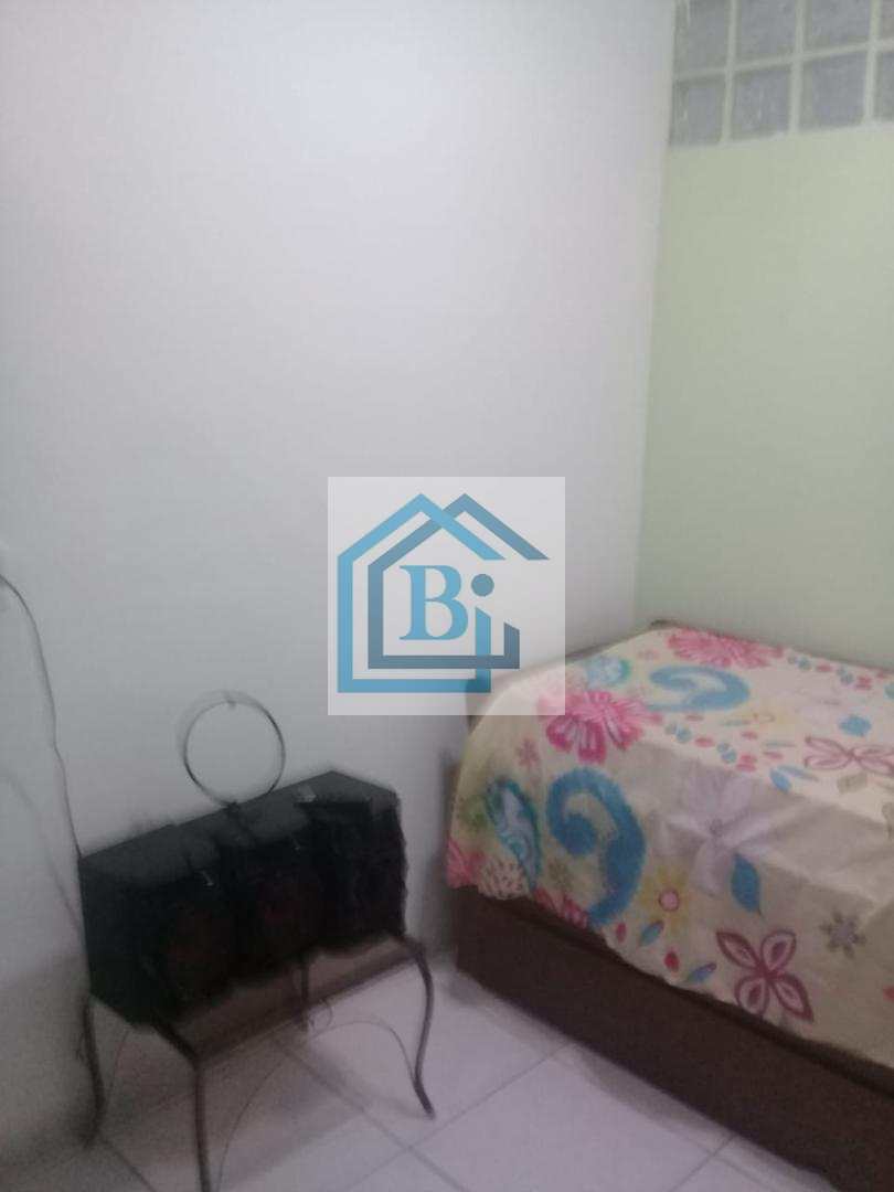 Apartamento à venda com 2 quartos, 80m² - Foto 4