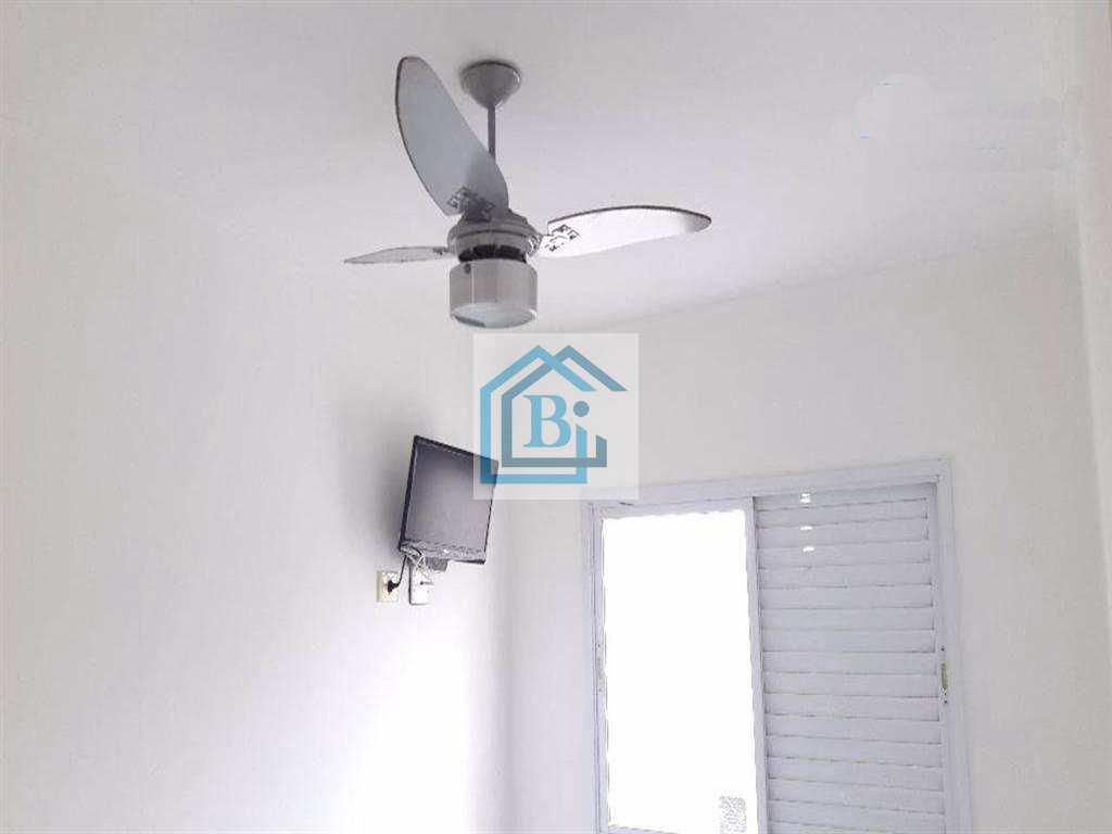 Apartamento à venda com 2 quartos, 67m² - Foto 49