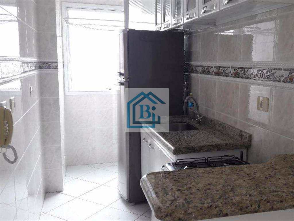 Apartamento à venda com 2 quartos, 67m² - Foto 30