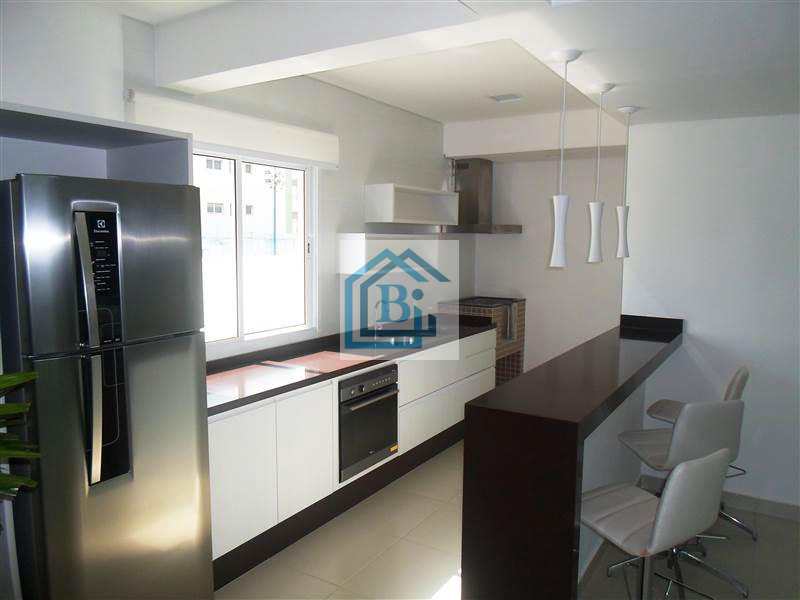 Apartamento à venda com 2 quartos, 76m² - Foto 31