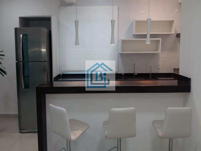 Apartamento à venda com 2 quartos, 76m² - Foto 18