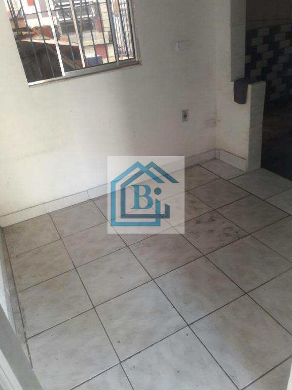 Sobrado à venda com 3 quartos, 80m² - Foto 2