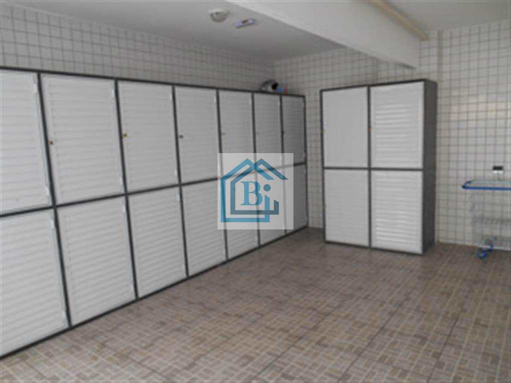 Apartamento à venda com 2 quartos, 79m² - Foto 3