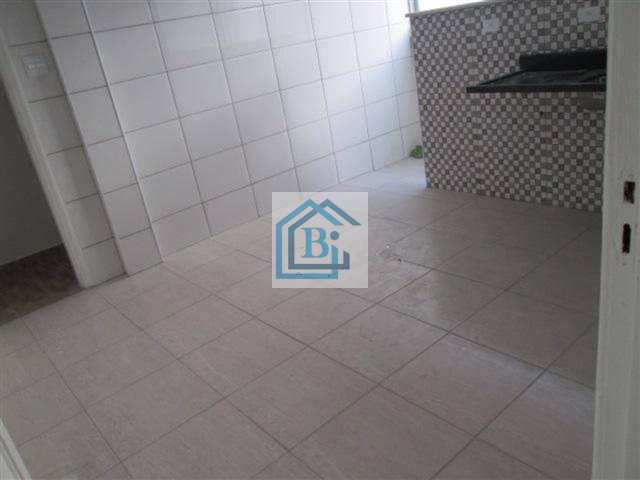 Apartamento à venda com 2 quartos, 80m² - Foto 3