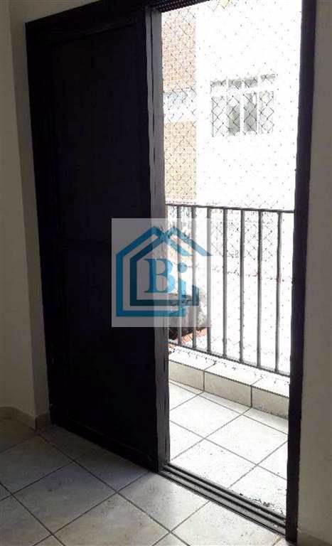 Apartamento à venda com 2 quartos, 55m² - Foto 15