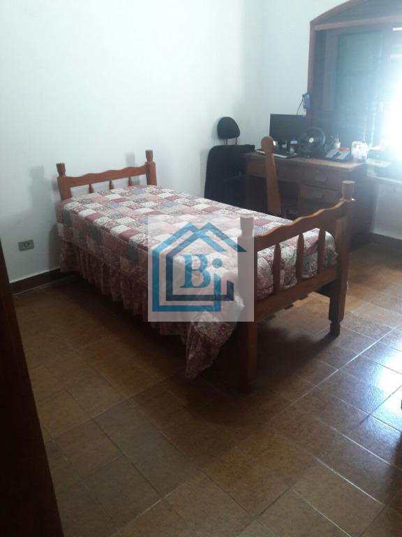 Casa à venda com 3 quartos, 360m² - Foto 7