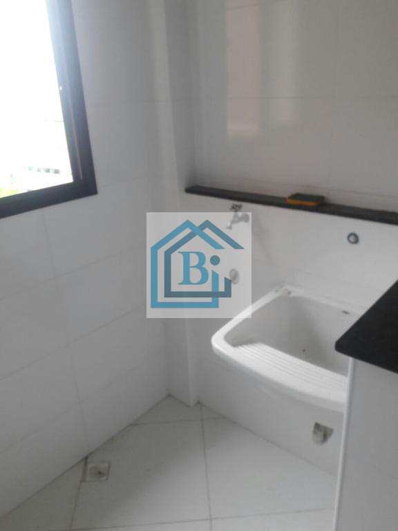 Apartamento à venda com 2 quartos, 68m² - Foto 6