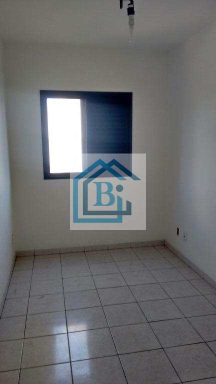 Apartamento para alugar com 3 quartos, 90m² - Foto 9