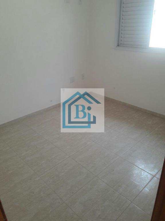 Sobrado à venda com 2 quartos, 66m² - Foto 4