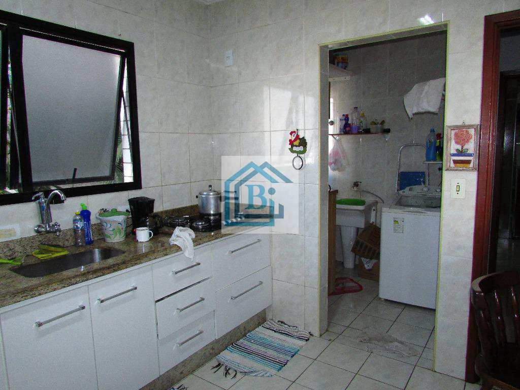 Apartamento à venda com 3 quartos, 110m² - Foto 6