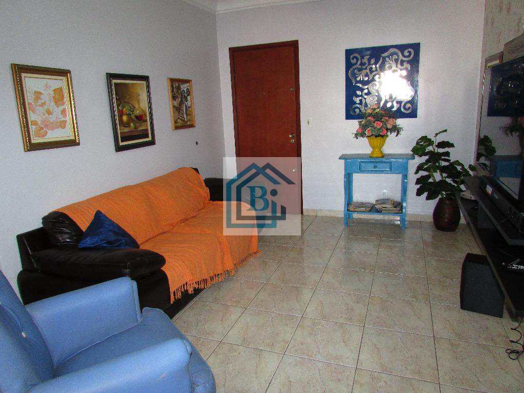 Apartamento à venda com 3 quartos, 110m² - Foto 1