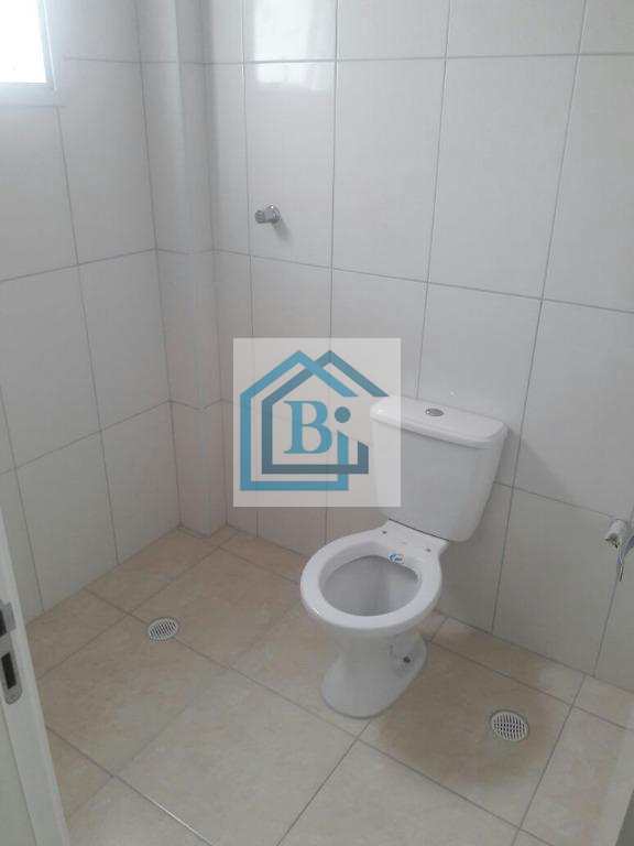 Apartamento à venda com 2 quartos, 72m² - Foto 3